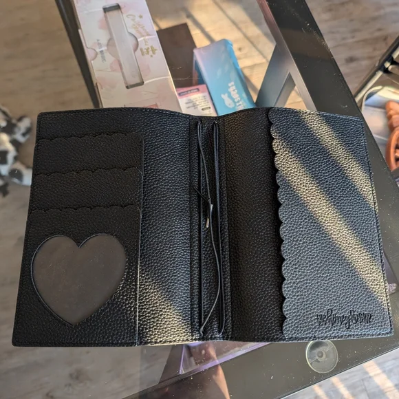 TheHoneyBShop B6 Planner Black Strings Kawaii Goth - Picture 2 of 3